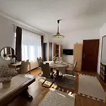 Becehegyi Vendeghaz * Balatongyörök