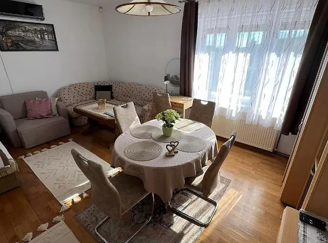 Becehegyi Vendeghaz Balatongyörök