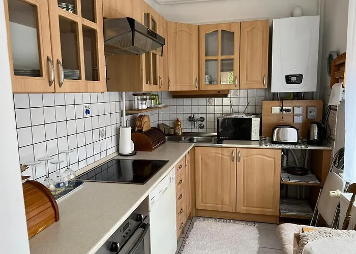 Becehegyi Vendeghaz *