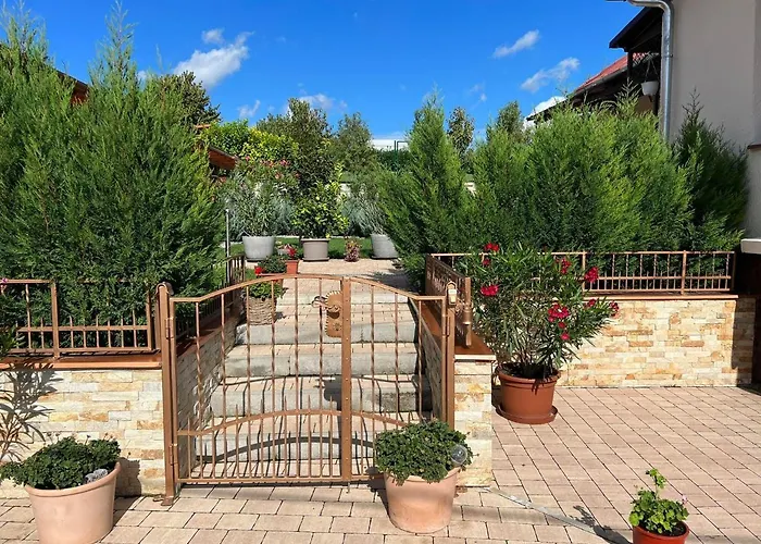 Becehegyi Vendeghaz בית נופש Balatongyörök