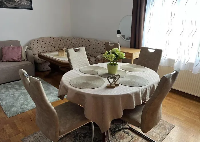 Becehegyi Vendeghaz Feriehus *