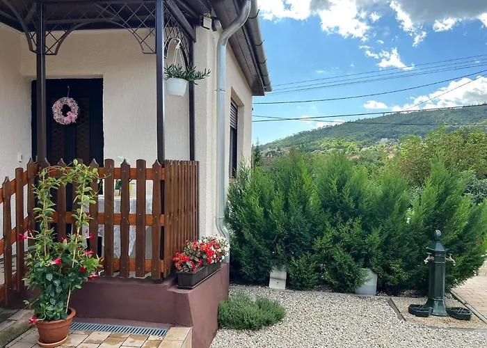 Feriehus Becehegyi Vendeghaz Balatongyörök